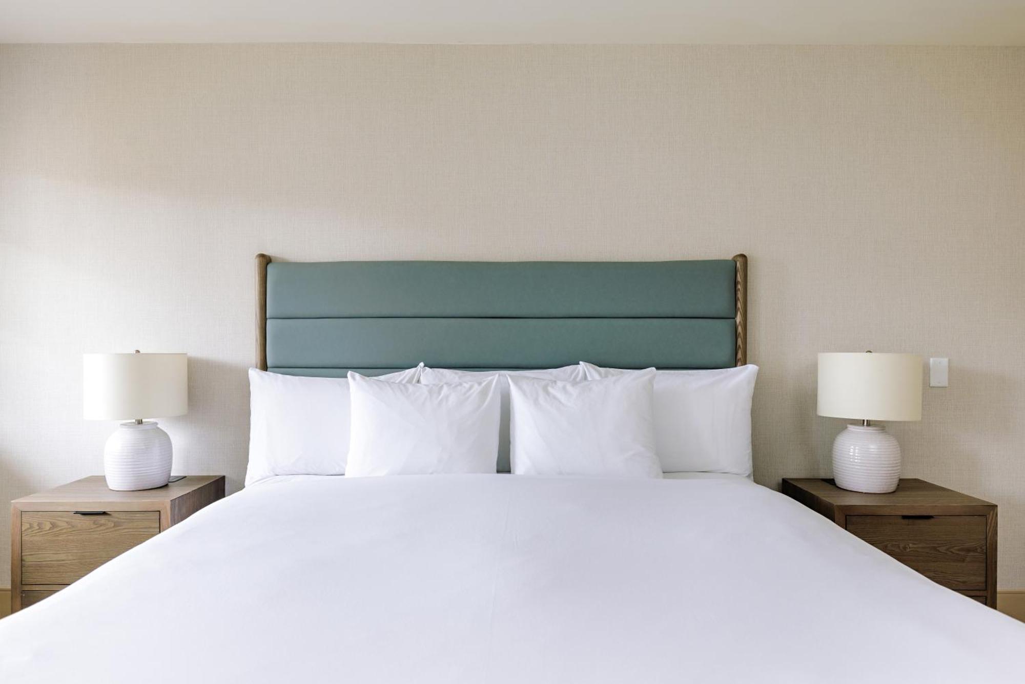 Balcomo, A Ramada By Wyndham Πέντικτον Εξωτερικό φωτογραφία