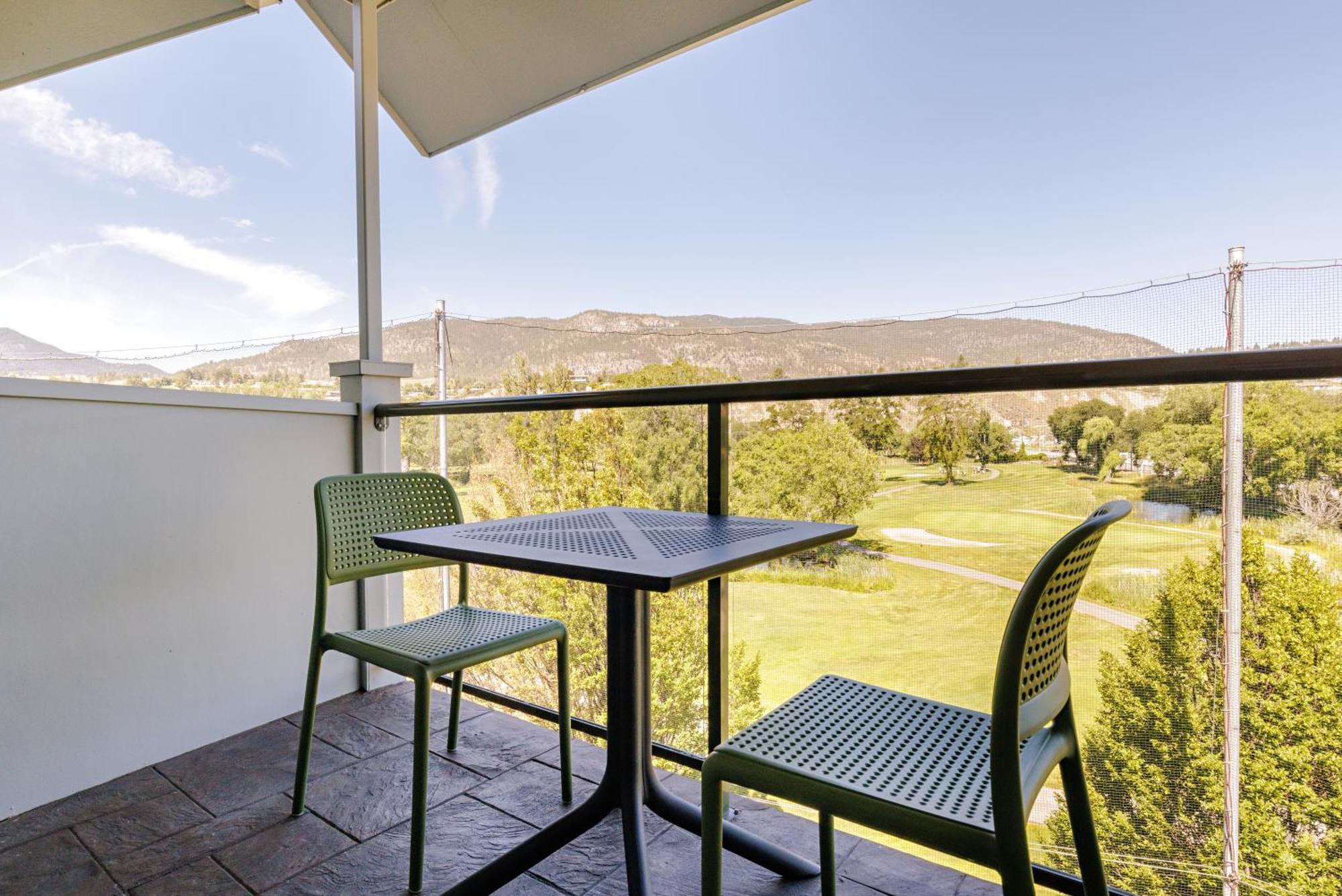 Balcomo, A Ramada By Wyndham Πέντικτον Εξωτερικό φωτογραφία